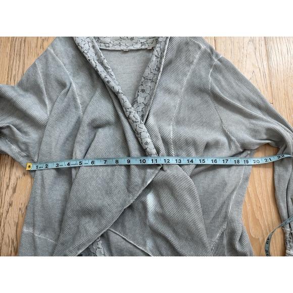 Soft Surroundings Cadence Thermal‎ Cardigan Petite  Embroidered  Gray Waffle - Picture 2 of 12